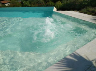 Piscine interrate a bordo sfioro