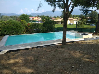 Piscine interrate a bordo sfioro