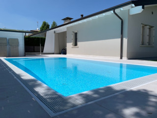 Piscine interrate a bordo sfioro