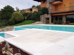 Piscine interrate a bordo sfioro