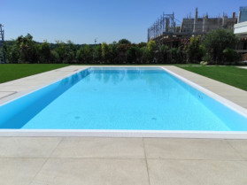 Piscine interrate a bordo sfioro